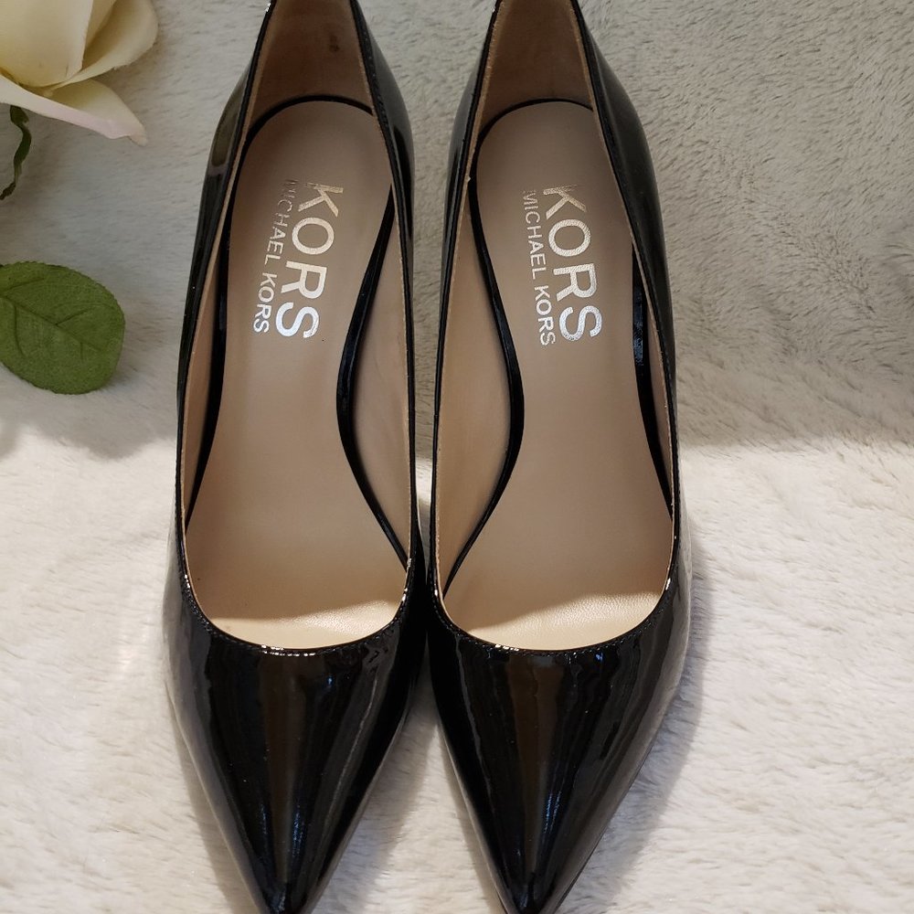 Classic Michael Kors Vero Cuoio Dress Shoes Size 9M